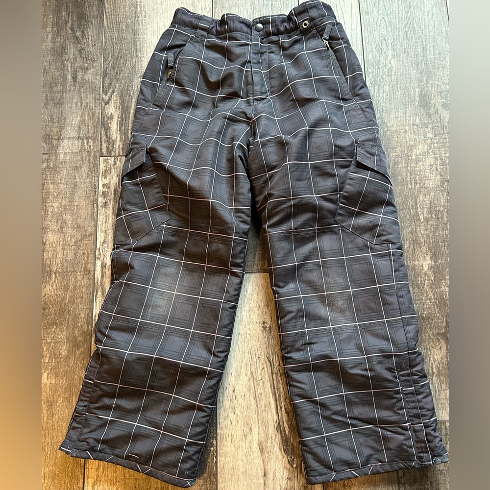 Kid’s size 8/10 Falls Creek gray snowpants